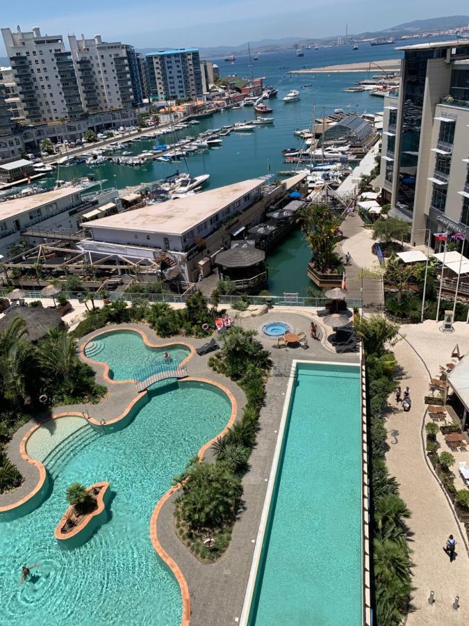 Ocean Village Lovely 2 Bedroom Apartment غيبرالتار المظهر الخارجي الصورة
