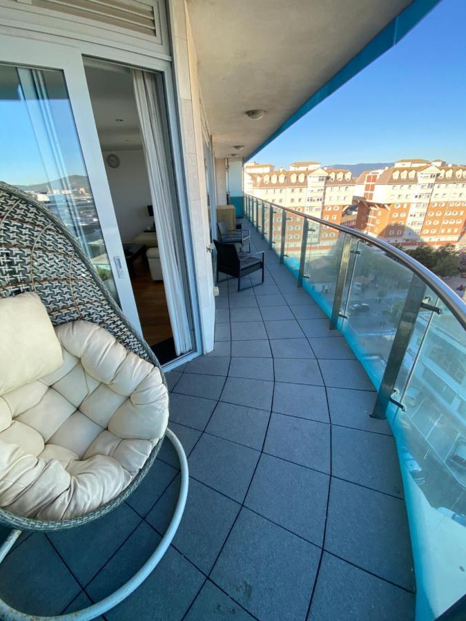 Ocean Village Lovely 2 Bedroom Apartment غيبرالتار المظهر الخارجي الصورة